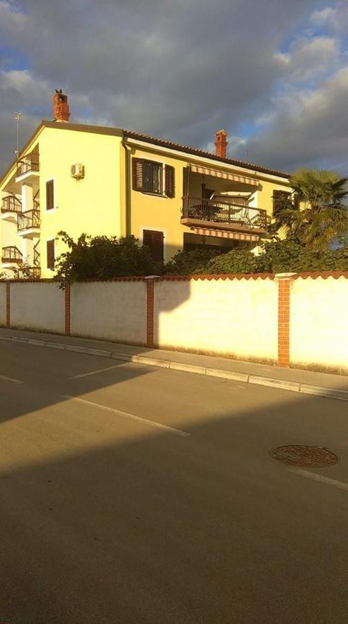 Apartmán App Carla Novigrad Istria Exteriér fotografie