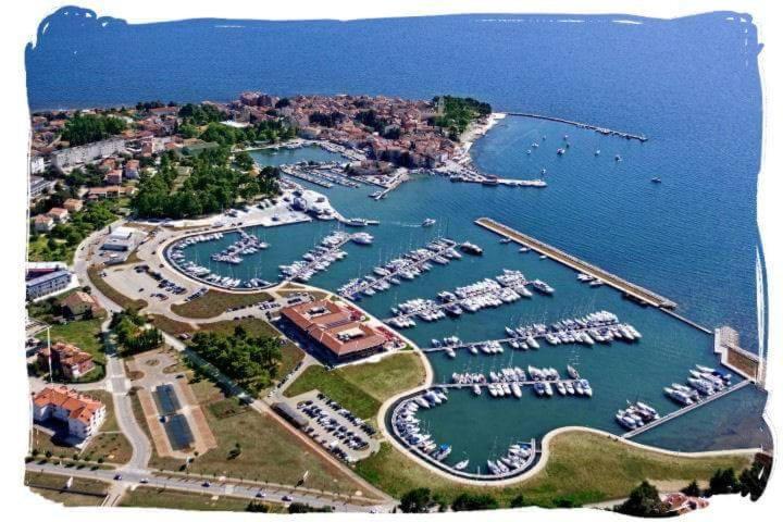 Apartmán App Carla Novigrad Istria Exteriér fotografie
